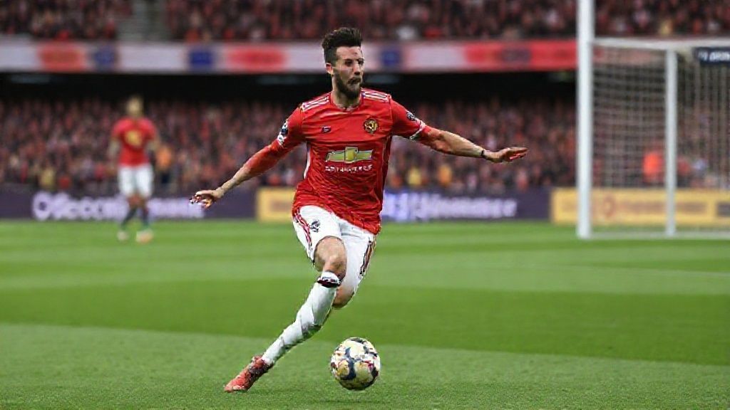 【独家】曼联紧急叫停拉莫斯签约！39岁欧冠传奇无缘梦剧场